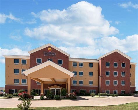 comfort inn and suites abilene.
